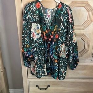 Johnny Was Multicolor Embroidered Label on Gray Floral Fabric